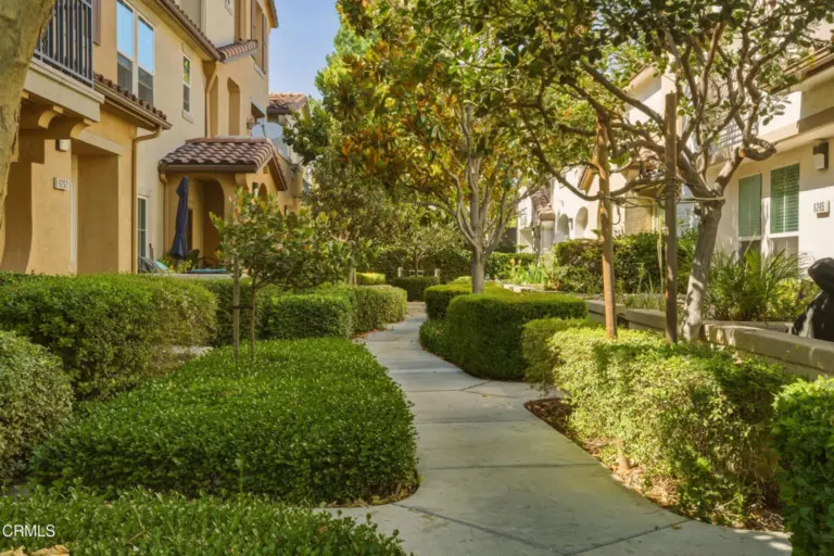 6250 Isidora Lane, Eastvale