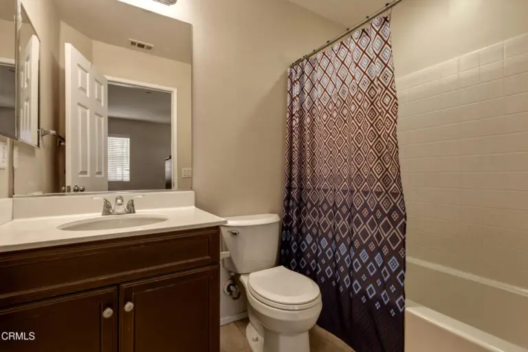 6250 Isidora Lane, Eastvale