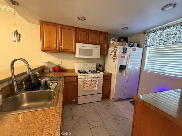 630 Sycamore, Claremont