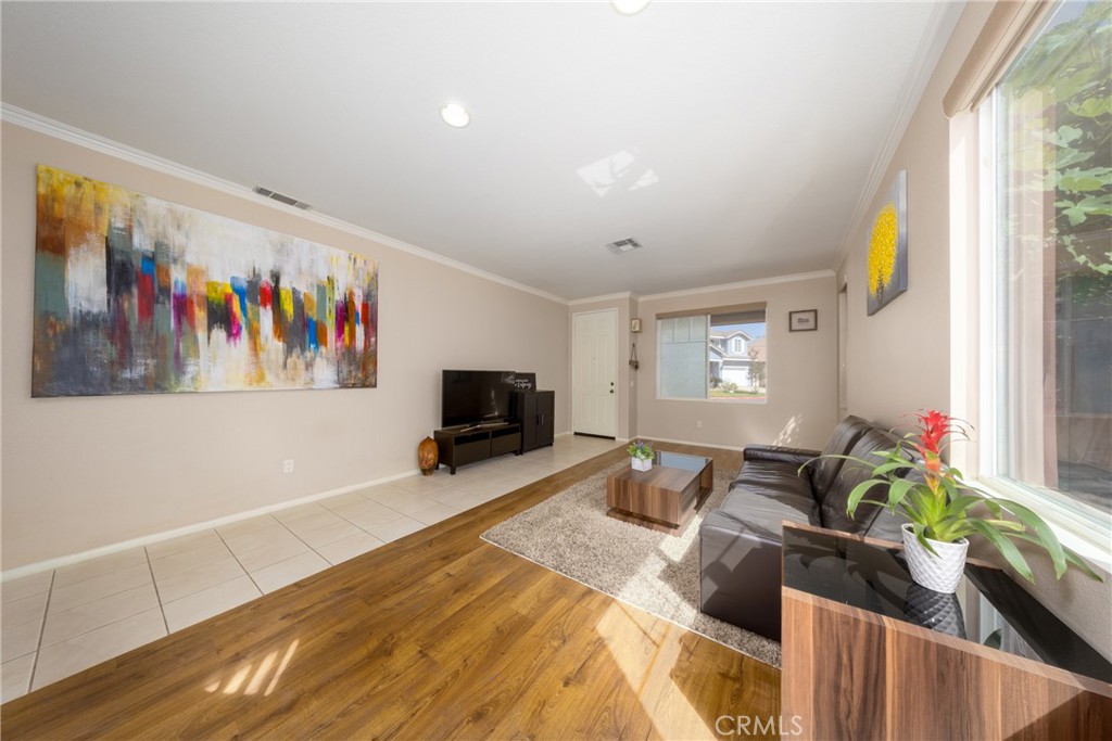 661 Alderbery, Pomona