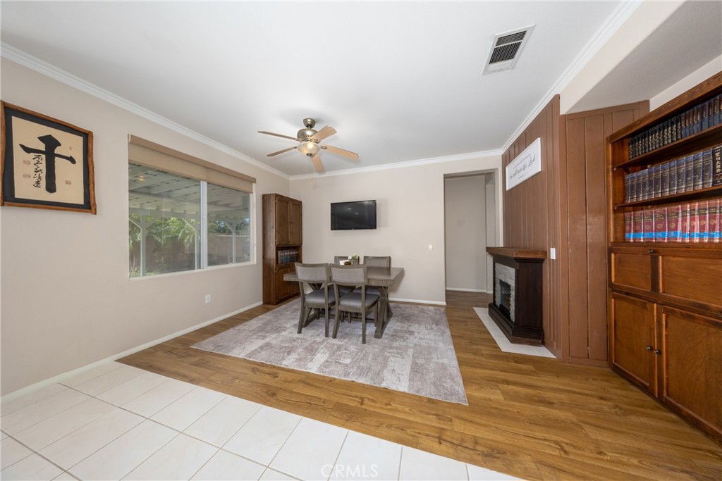 661 Alderbery, Pomona