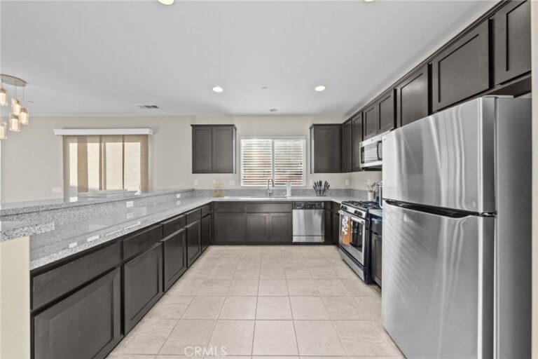 6958 Stanza Court, Fontana