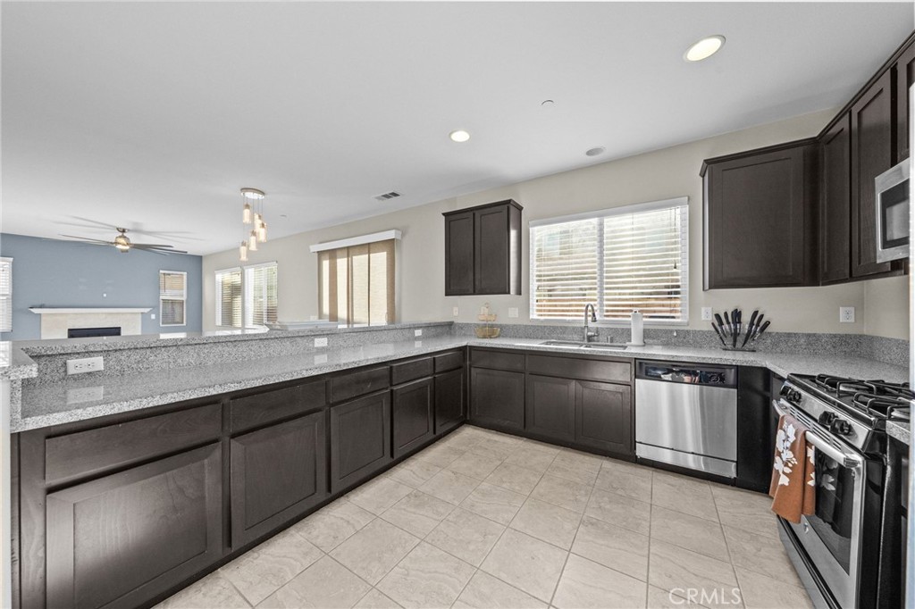6958 Stanza Court, Fontana