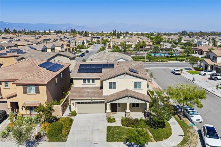 7065 Sweetleaf, Fontana