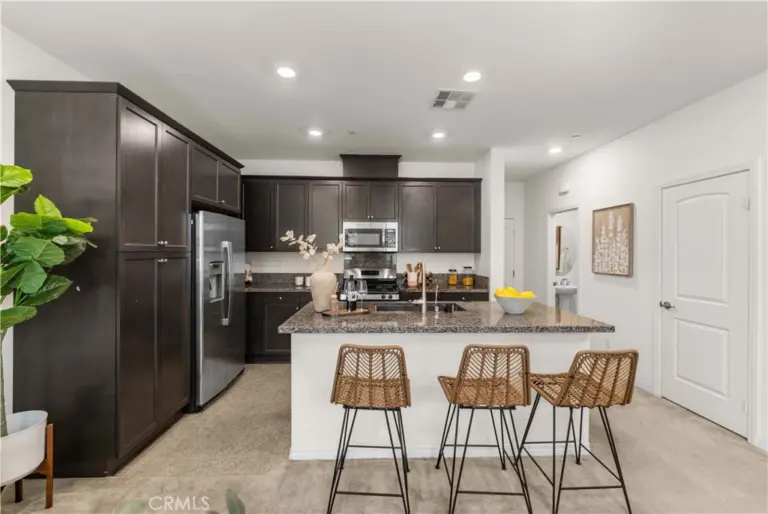 7100 Montecito Lane, Eastvale