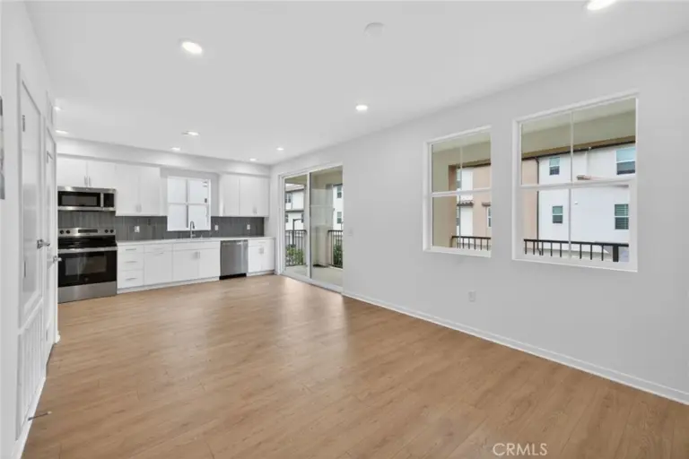 726 Tropicana Place, Covina