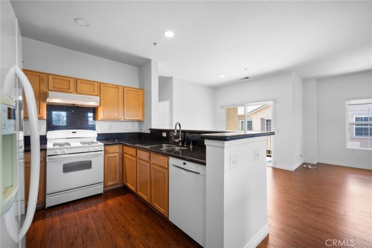 7353 Ellena #74, Rancho Cucamonga