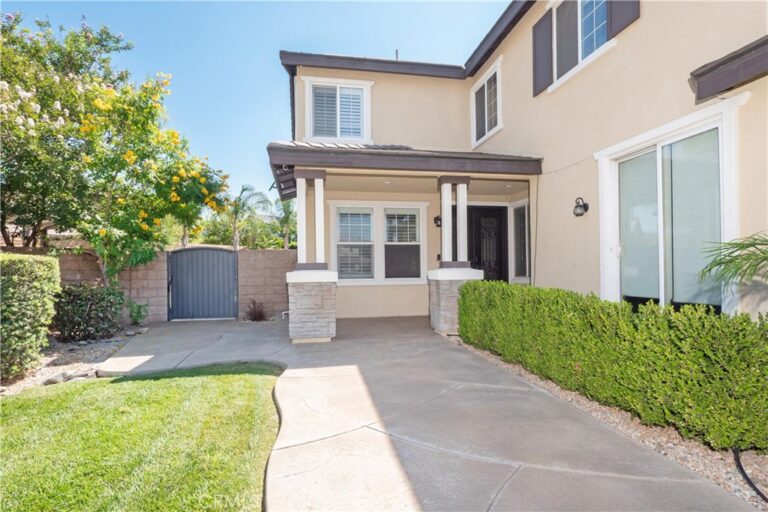 7505 Blue Mist Court, Fontana