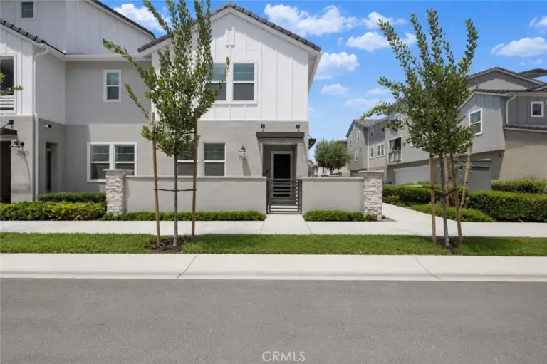 7541 Caspia Court, Chino