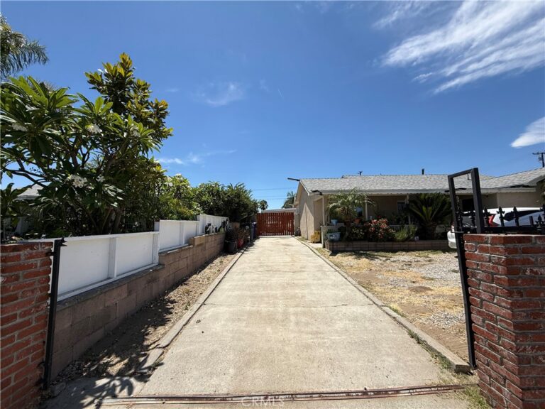 7720 Alder Avenue, Fontana