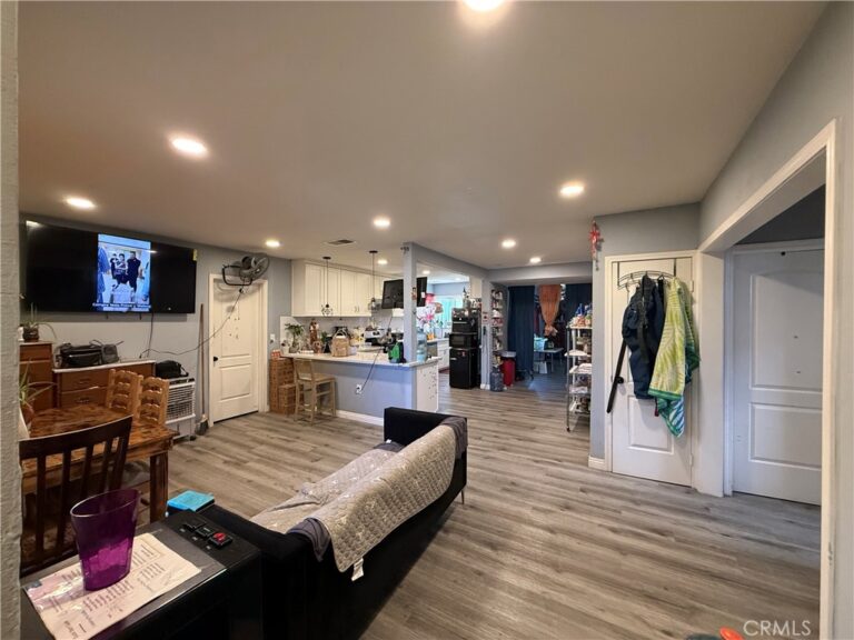 7720 Alder Avenue, Fontana