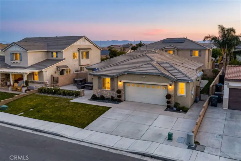 7924 Sequin Court, Eastvale