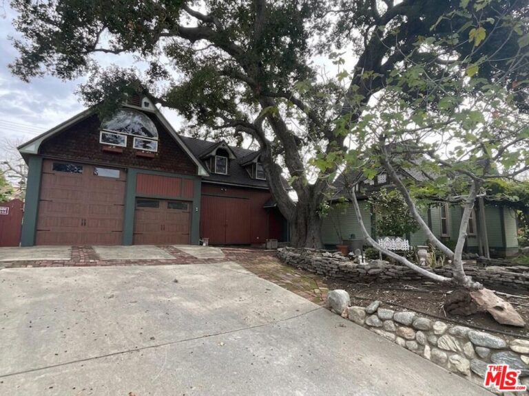 822 Silverwood Avenue, Upland
