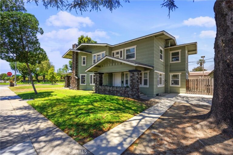 836 N Euclid Avenue, Ontario
