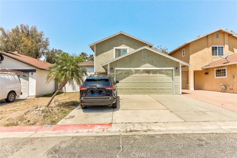 8936 summerwood way, Fontana