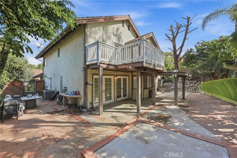 900 Calle Hermosa, San Dimas