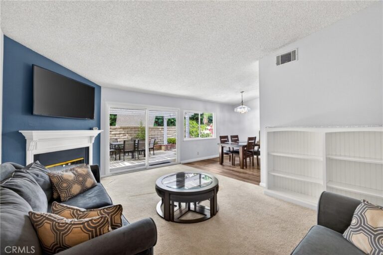909 Shady Lane, Glendora