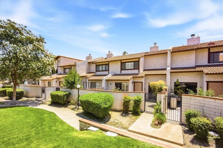 910 N Redding, Upland