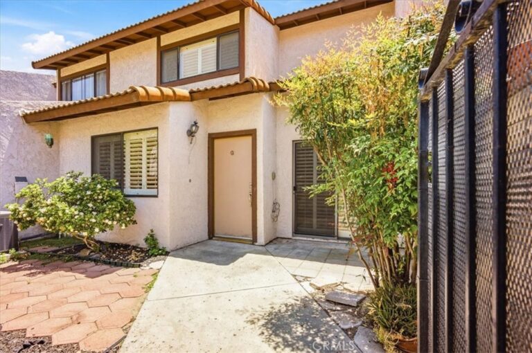 910 N Redding, Upland