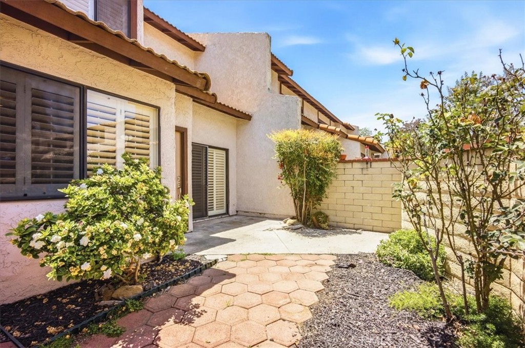 910 N Redding, Upland