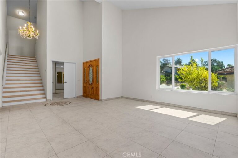 986 Calle Primavera, San Dimas