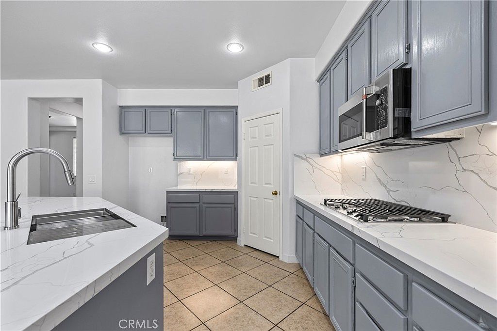 12222 Dry Creek Drive, Rancho Cucamonga CA 91739 — home for sale, photo 9