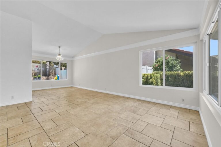 10152 Victoria Street, Rancho Cucamonga