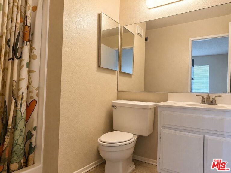 1031 S Palmetto Avenue #H-6, Ontario