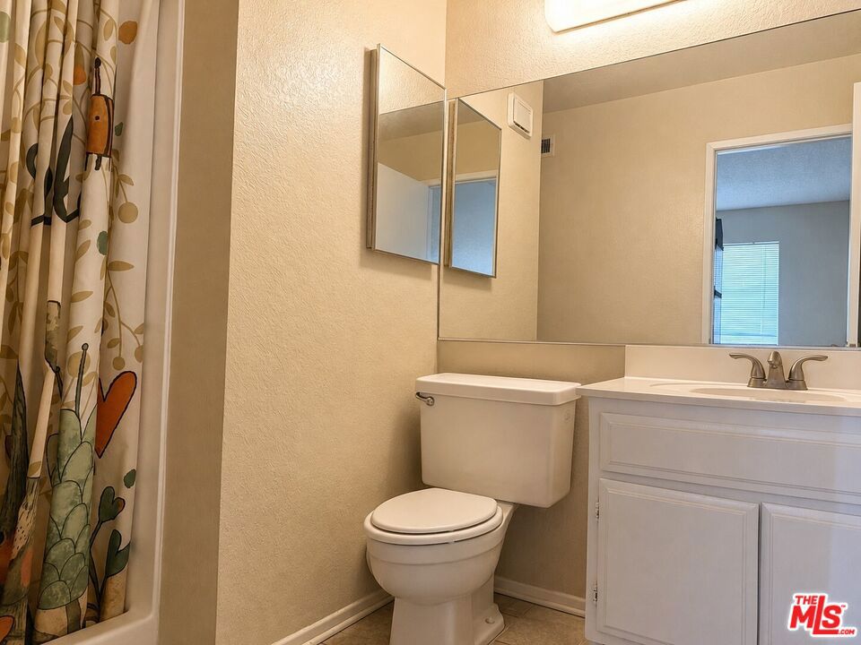 1031 S Palmetto Avenue #H-6, Ontario