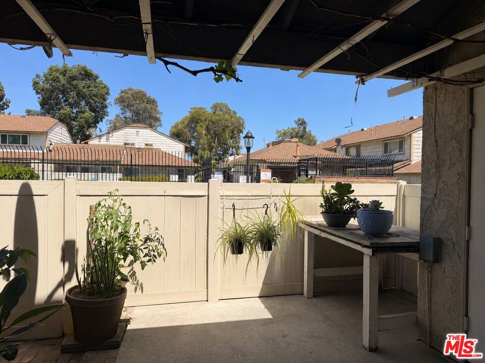 1031 S Palmetto Avenue #H-6, Ontario