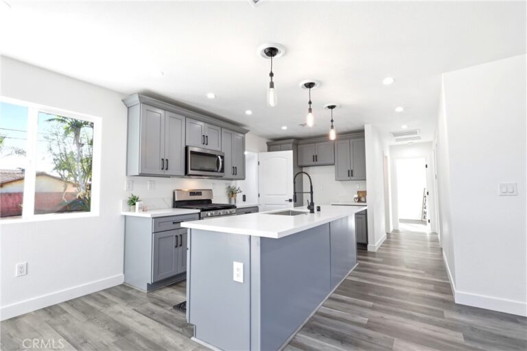 1038 E J Street, Ontario