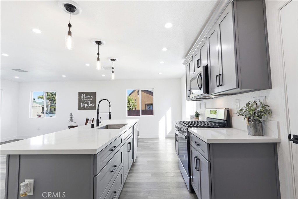 1038 E J Street, Ontario
