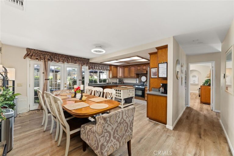 1055 W Aster, Upland