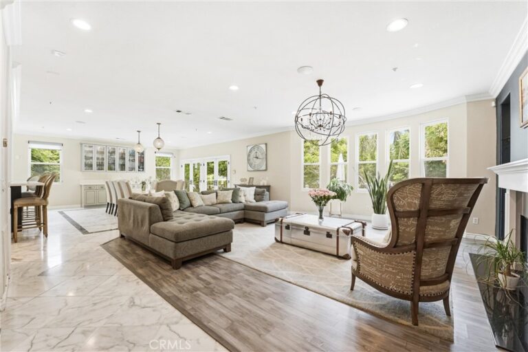 1067 Trevecca, Claremont