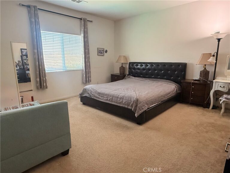 10977 Coalinga, Montclair