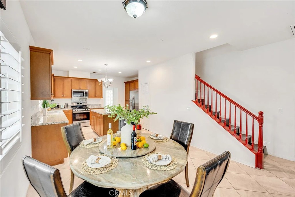 10995 Coalinga, Montclair