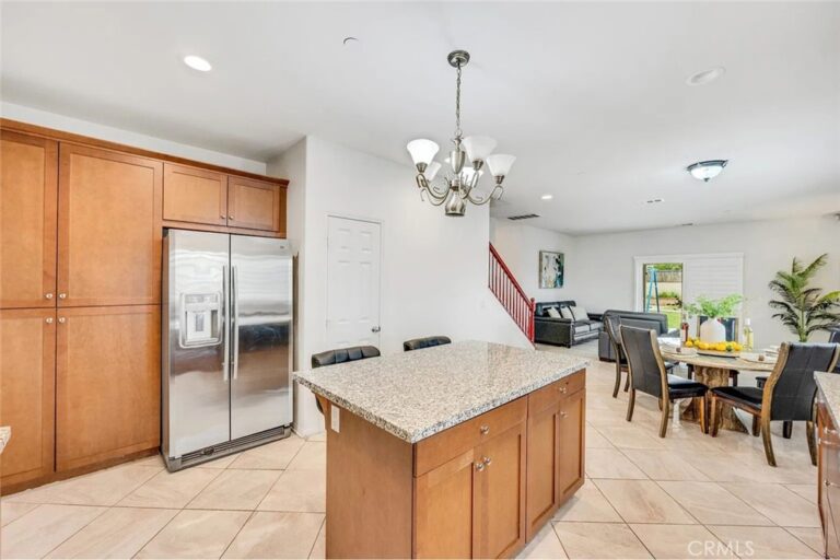 10995 Coalinga, Montclair