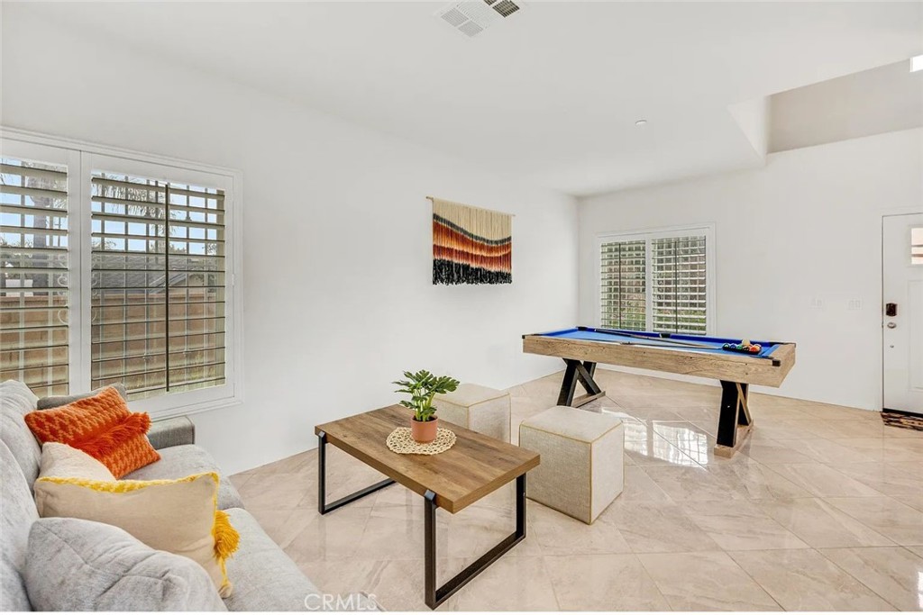 10995 Coalinga, Montclair