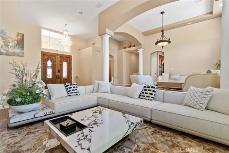 11140 Trails End Court, Rancho Cucamonga