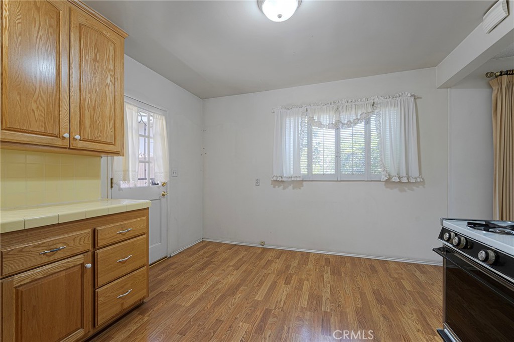 1118 E Deodar, Ontario