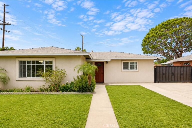 1134 Hermosa Avenue, Pomona