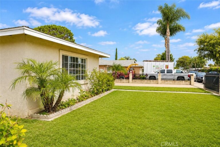 1134 Hermosa Avenue, Pomona