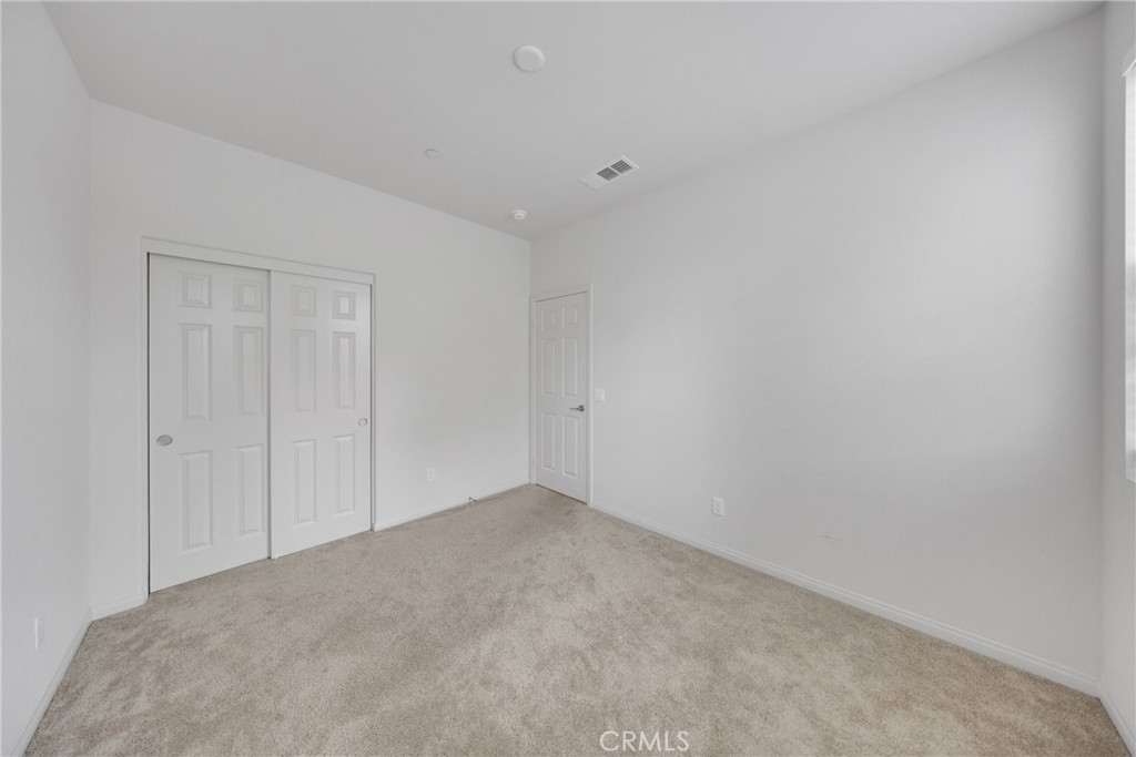 115 Colorado, Pomona