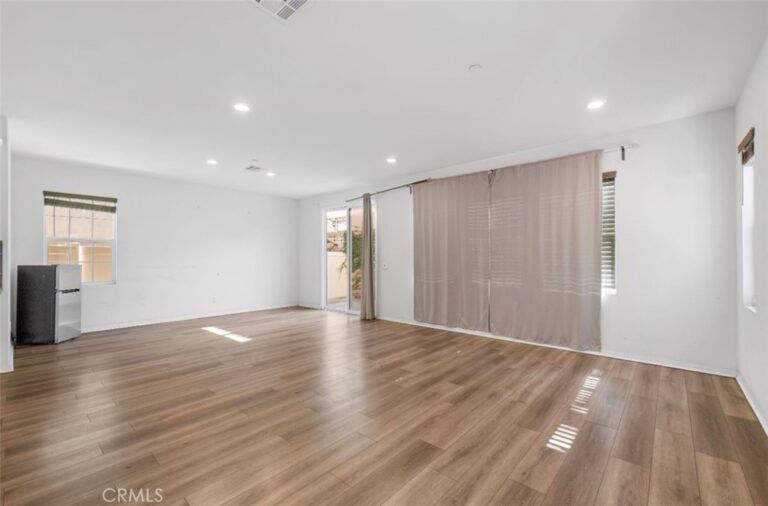 1152 N Tribune Privado, Ontario