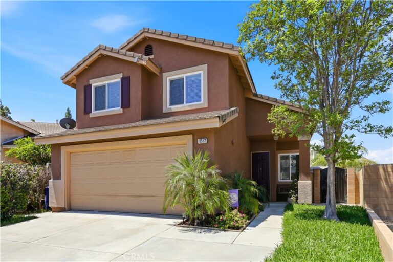 11552 Sheffield, Fontana
