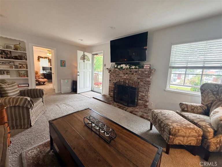 116 S Wabash, Glendora