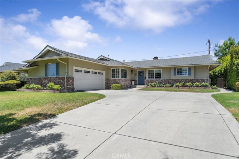 1163 E Bennett Avenue, Glendora