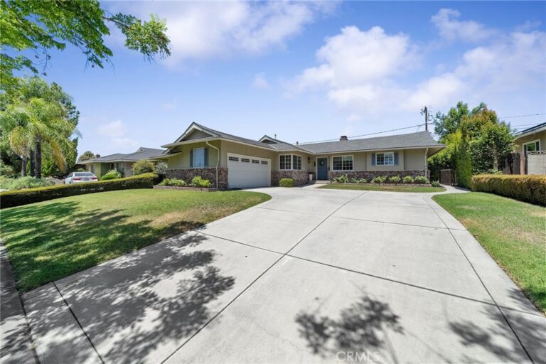 1163 E Bennett Avenue, Glendora