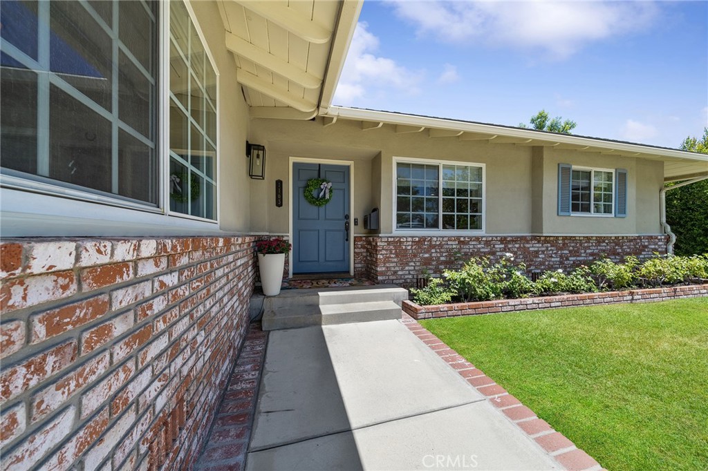 1163 E Bennett Avenue, Glendora