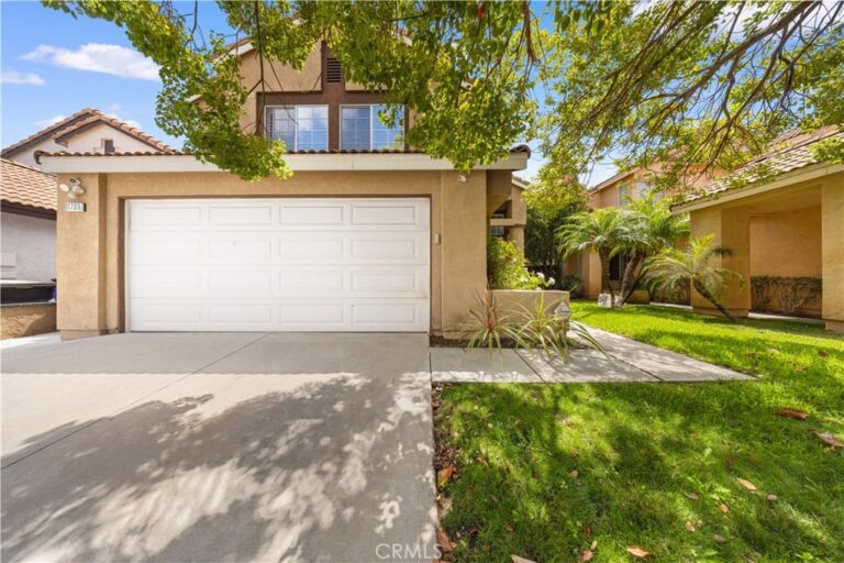 11795 Puerto Real Road, Fontana